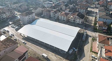 Hamidiye pazaryerinin çatısı kapandı