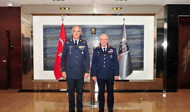 Hava Kuvvetleri Komutanı Kadıoğlu, NATO Birleştirilmiş Hava Harekat Merkezi Komutanı De Lara'yı kabul etti