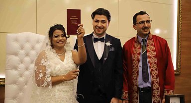 Hindistan'dan Gaziantep'e uzanan aşk hikayesi
