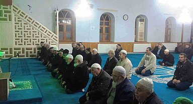 Hisarcık'ta ailecek sabah namazı buluşması