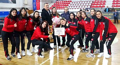 Hokey Süper Lig şampiyonu Muğla'ya döndü