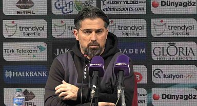 İlhan Palut: "Skora gitmenin kolay olmadığı bir saha ile karşı karşıyaydık"