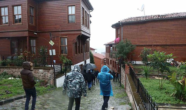 İmparatorlukların şehri Kocaeli'yi adım adım gezerek tanıyorlar