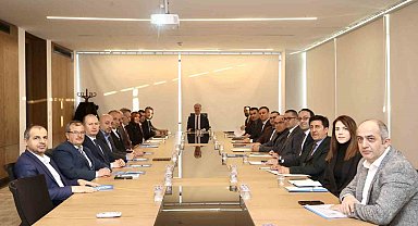 İnegöl istişare kültürüyle gelişiyor