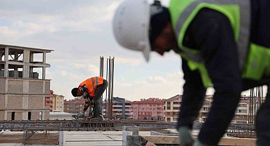 İnşaat sektöründe iş var, işçi yok