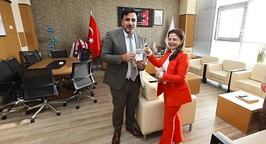 İpekyolu'nda kandil geleneği devam ediyor