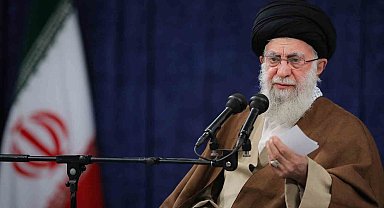 İran Dini Lideri Hamaney'den İbranice paylaşım: "Siyonist varlığın suçları unutulmayacak"