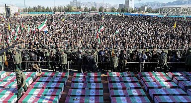İran'da bombalı saldırılara karıştığından şüphelenilen 11 kişi gözaltına alındı