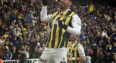 İrfan Can Kahveci, gollerine devam etti