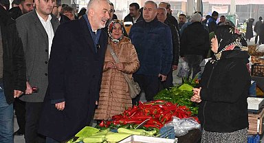 Isparta'da yoğun kar sebebiyle çöken kapalı pazar yeniden inşa edildi