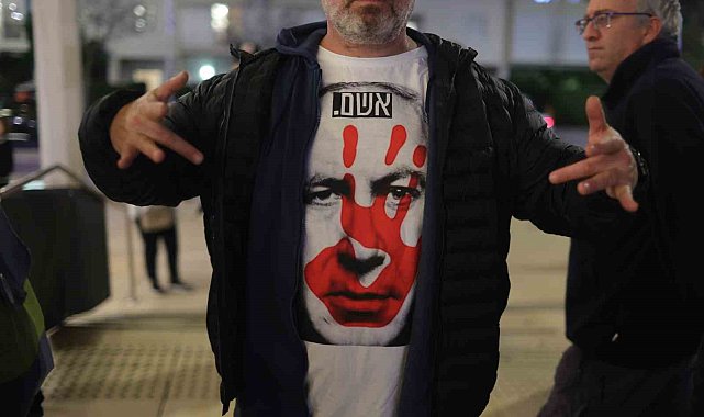 İsrail'de Netanyahu hükümetini tepkiler artıyor