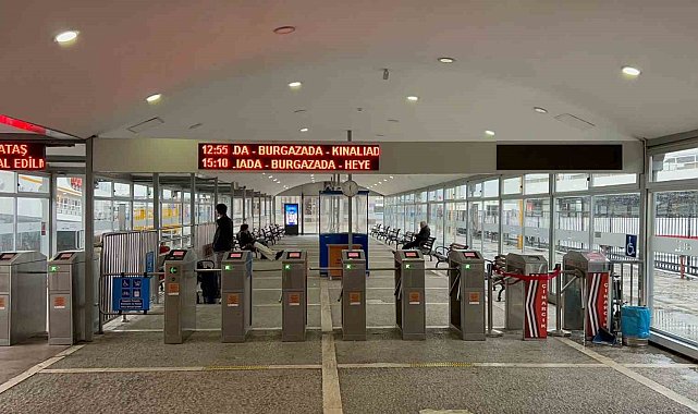 İstanbul'da bazı vapur seferleri iptal edildi