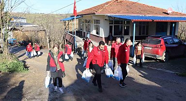 İzmit Belediyesi ekipleri köy köy gezerek talepleri dinliyor