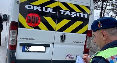 Jandarma ekiplerinden okul servislerine denetim
