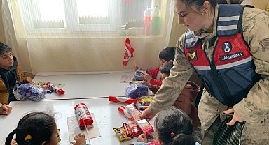 Jandarmadan ilkokul öğrencilerine 'Mahremiyet' eğitimi