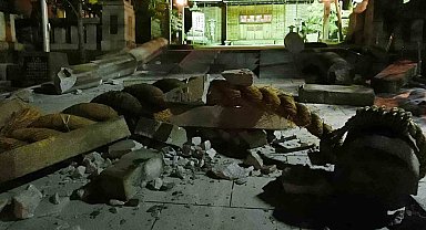 Japonya'daki 7.6'lık depremde 2 kişi hayatını kaybetti