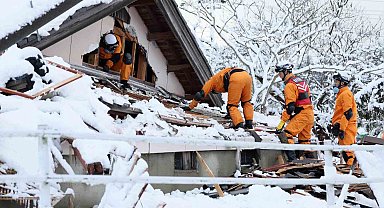 Japonya'daki 7.6'lık depremde ölü sayısı 202'ye yükseldi