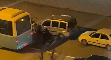 Kahramanmaraş'ta bıçaklı kavga kamerada