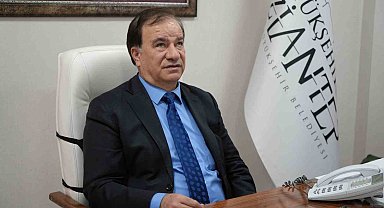 Karanlık dünyasında engellilere ışık oluyor