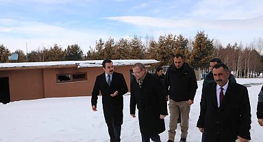 Kars'ta yanan kütük evin yerine yeni turistik tesis yapılacak