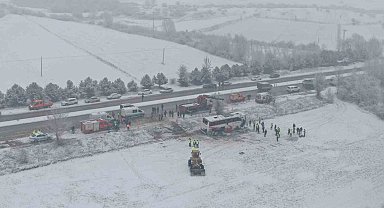 Kastamonu'da 6 kişiye mezar olan otobüs havadan görüntülendi