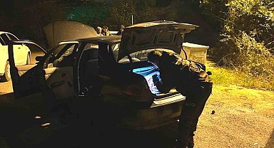 Kastamonu'ya uyuşturucu sevkiyatı yaparken yakayı ele verdiler: 3 gözaltı