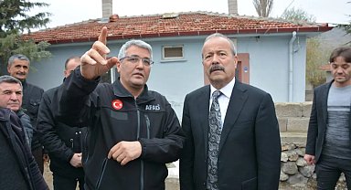 Kaya düşme riski bulunan köy için çözüm arayışı sürüyor