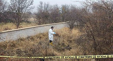 Kayıp olarak aranan şahsın cesedi boş arazide bulundu