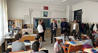 Kaymakam Aktaş, öğretmen ve öğrenciler ile bir araya geldi