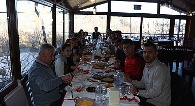 Kaymakam Erdem, Şampiyonlar ile kahvaltıda buluştu