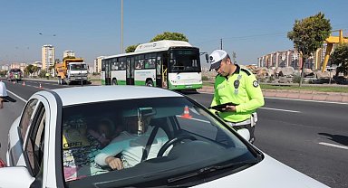 Kayseri'de aralık ayında bin 319 araç trafikten men edildi