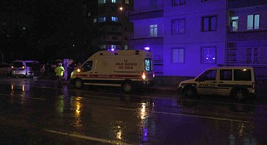 Kayseri'de hafif ticari aracın çarptığı yaşlı kadın hayatını kaybetti