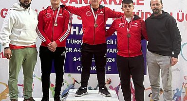 Kayserili halterciler 4 madalya ile döndü