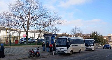 Kaza yapan motosikletli 130 metre sürüklendi