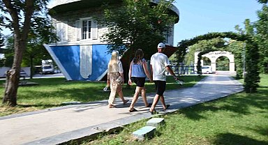 Kemer Villa'yı 14 bin 286 kişi ziyaret etti