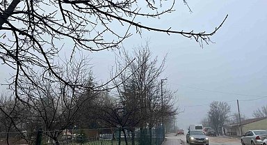 Kentin yüksek kesimlerinde sis hakim