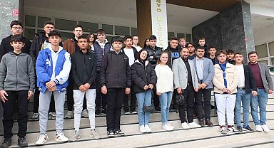 Kepsutlu öğrenciler BUBFA'ya konuk oldu