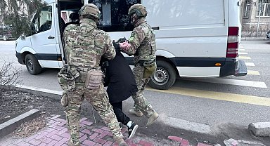 Kırgızistan'da darbe hazırlığı yaptığı şüphesiyle bir gruba operasyon düzenlendi