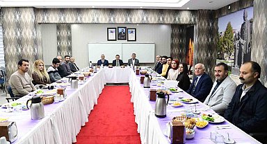 Kırşehirli Gazeteciler, deprem şehidi gazetecileri unutmadı