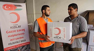 Kızılay tonlarca yardımı Gazze'ye ulaştırdı