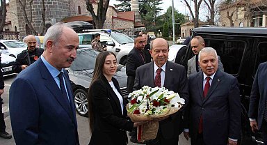 KKTC Cumhurbaşkanı Tatar: "Filistin ve Gazze'de yaşananlar bizleri çok üzmüştür; bu tekrar bir ders niteliğindedir"