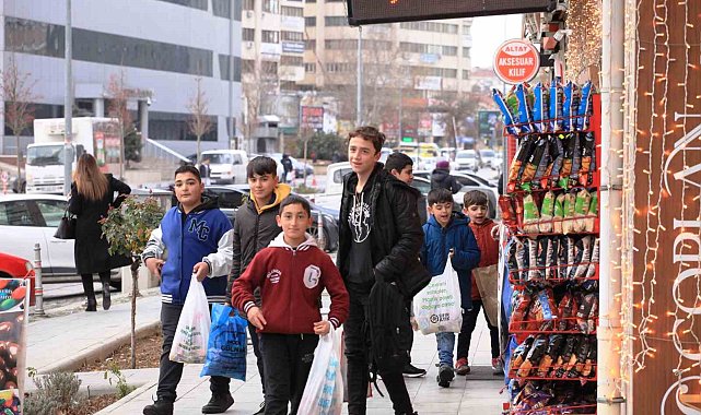 Konya'da çocukların Şivlilik sevinci