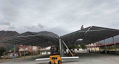 Köyceğiz Toparlar Mahallesi'ne çok amaçlı pazar yeri yapıldı