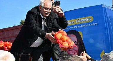 Kozan Belediyesi Adanalılara 20 ton ücretsiz portakal dağıttı