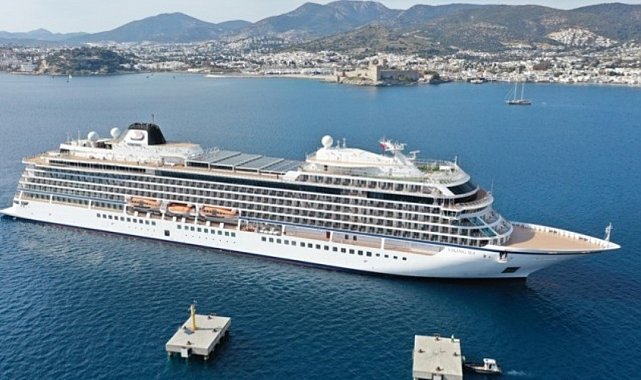 Kuşadası'nda kruvaziyer seferine hava muhalefeti engeli