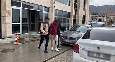 Kütahya'da 2 uyuşturucu satıcısı tutuklandı