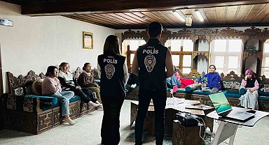 Kütahya'da öğrenci ve öğretmenlere siber güvenlik eğitimi