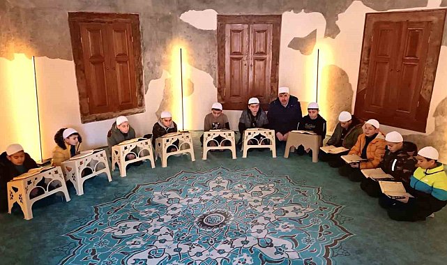 Kütahya'da şehit düşen 12 asker için hatmi şerif okundu