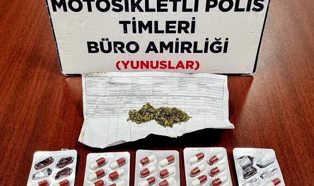 Kütahya'da Yunus Timleri bir araçta uyuşturucu ele geçirdi