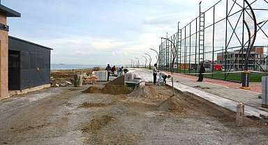 Lapseki Belediyesi ekipleri, ilçe genelinde çalışmalarını sürdürüyor